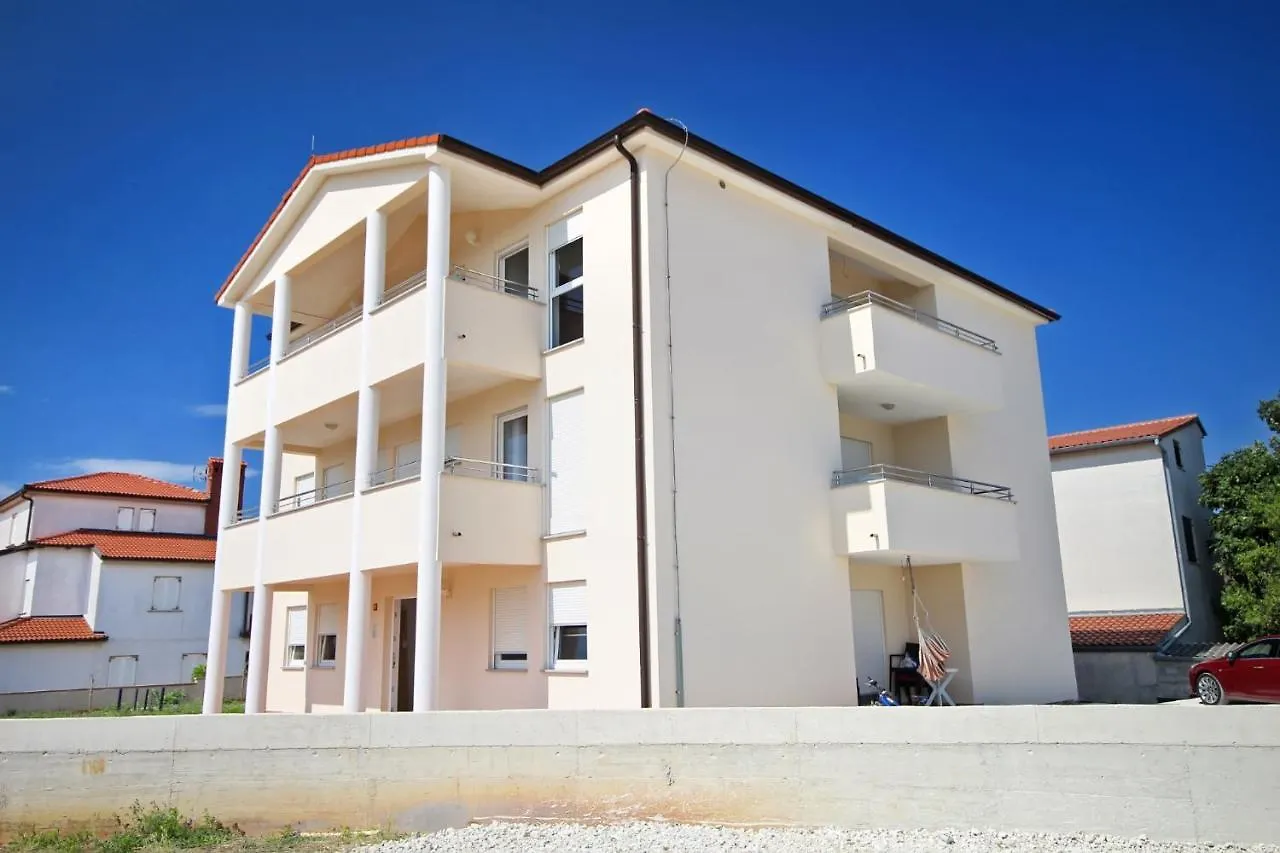 Apartment Loren - Mali - Second Floor Medulin